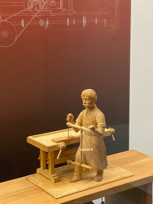 Trebechovice_pod_Orebem,_Figur_von_der_Unesco_Krippe,_die_restauriert_wurde.jpg