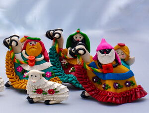 Equador_Salzteigfiguren_Konige_SNM_2023.jpg