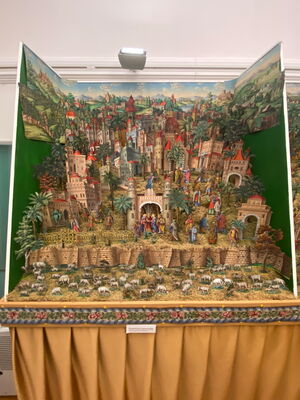 eine_der_vielen_grossen_Papierkrippen_in_Usti_nad_Orlici.jpg