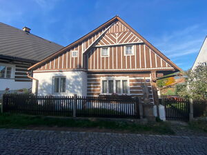Haus_in_Jilemnice-Stred.jpg